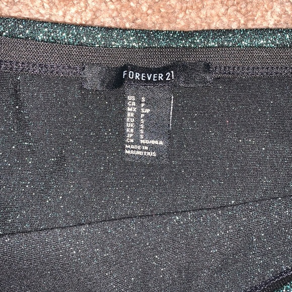 5/$35 Forever 21 Glitter Crop Top - Picture 2 of 3